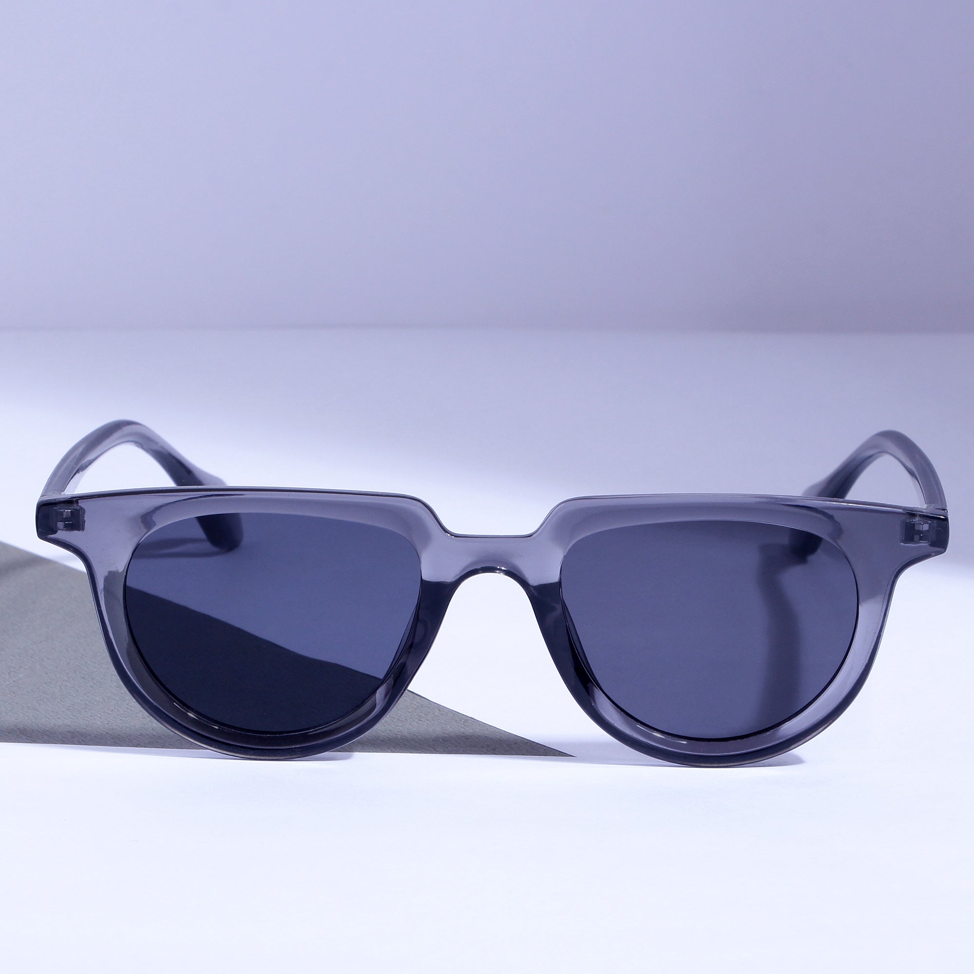 Gloviks V1 White and Black Sunglasses