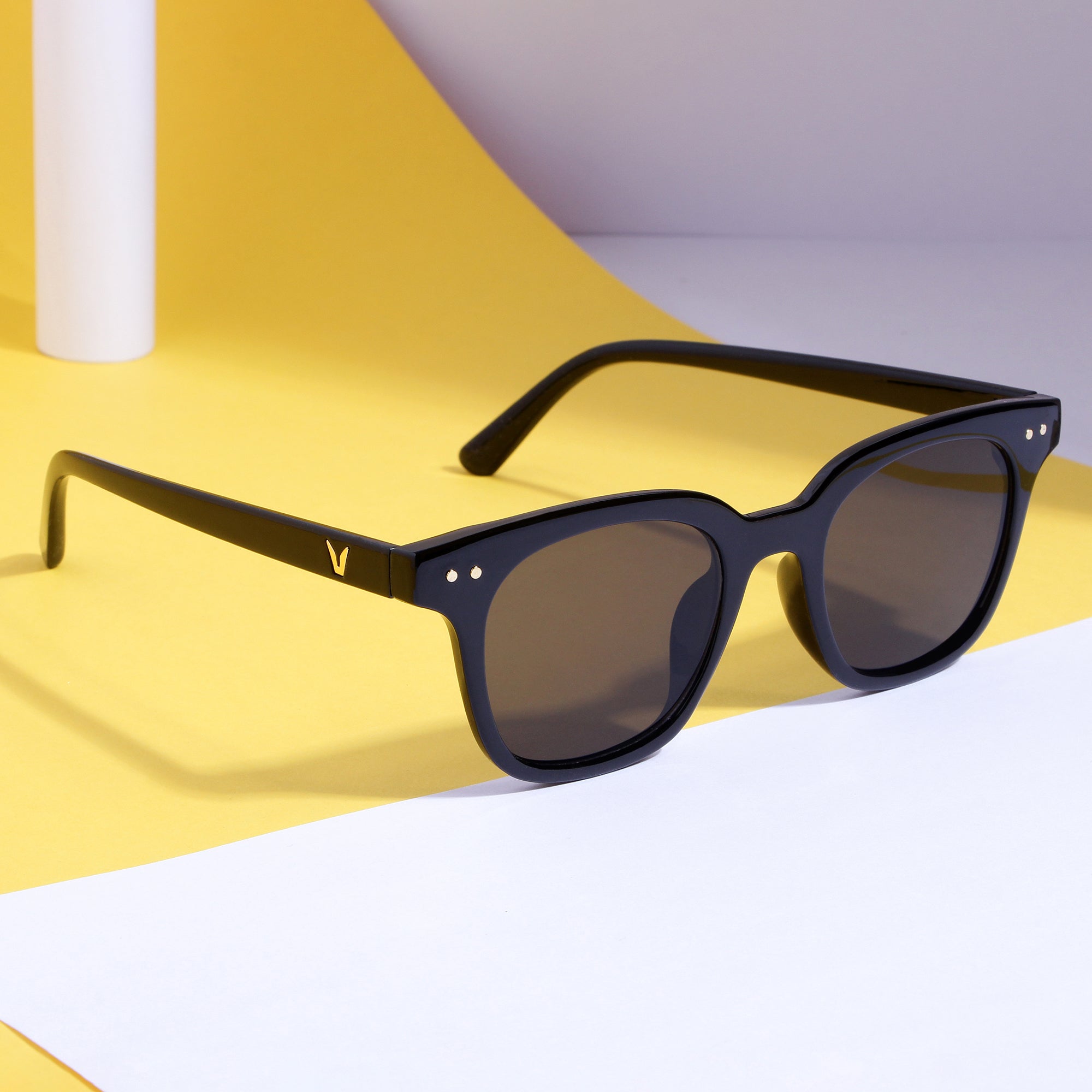 Guppy V1 Black Sunglasses